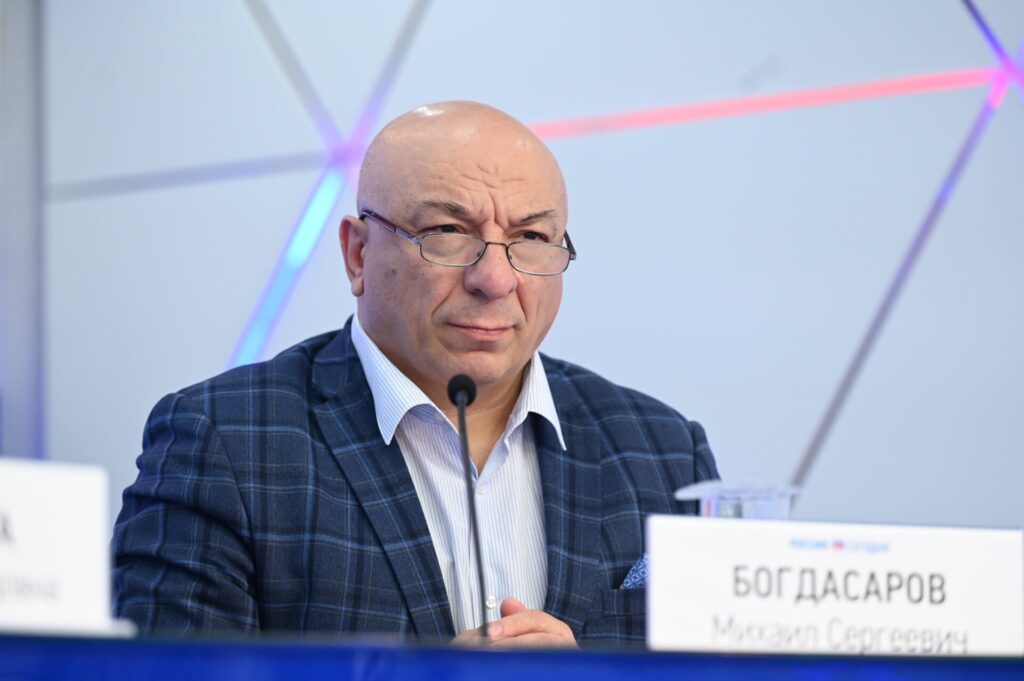 Михаил Богдасаров, заслуженный артист России